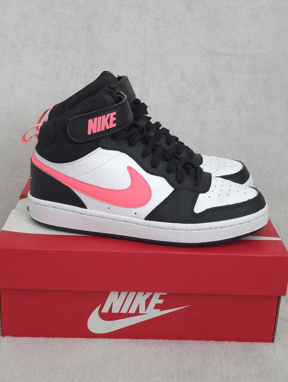 Nike Court Borough Mid 2 GS Black White Pink Mid Top Sneakers Girls 4Y